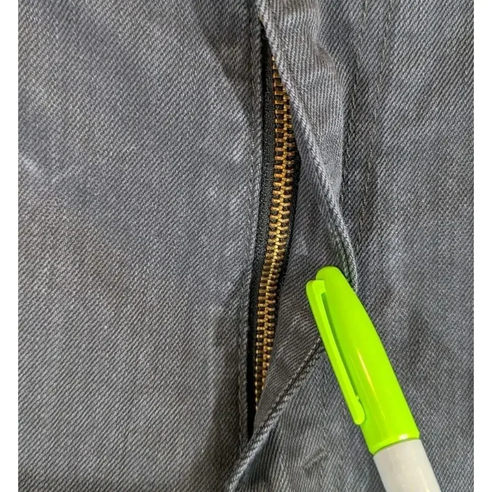Levis levis 541